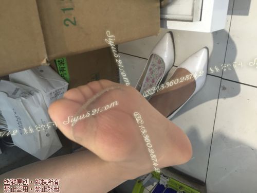 原味丝袜|袜类,臭连裤袜,爱丽丝（本土的BYD）——2017年7月下旬顾客订购（特选-化妆42美熟女-肉丝连裤），此活动免费拍摄打包图