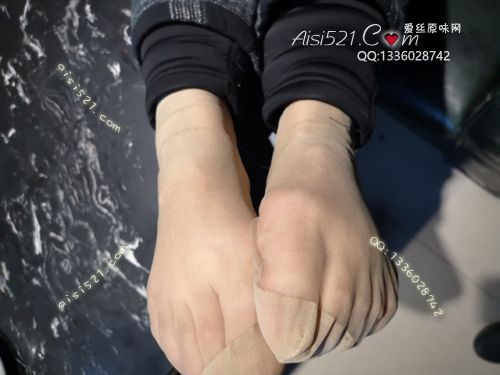 原味丝袜|袜类,臭短丝袜,致命臭(此活动MM随机,不能指定)——2019年1月初旬顾客订购(烤肉09妹妹-肉丝)现收足底实拍