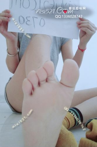 少女闲置运动筒袜 支持气味定制 全店呦原味丝袜|袜类臭棉袜