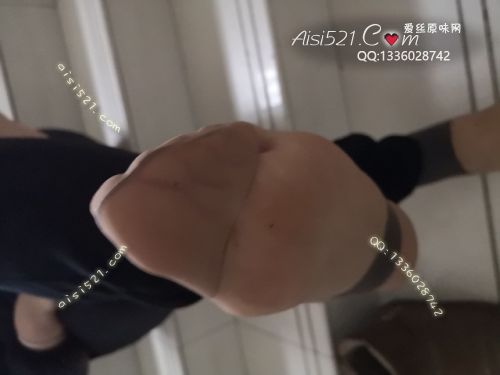 原味丝袜|袜类,臭短丝袜,致命臭(此活动MM随机,不能指定)——2019年1月下旬顾客订购(珠宝02美女-咖啡丝)现收足底实拍