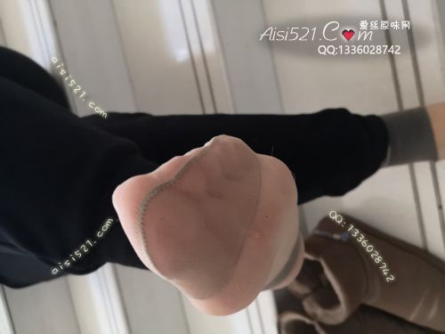 原味丝袜|袜类,臭短丝袜,致命臭(此活动MM随机，不能指定)——2019年2月初、中旬顾客订购（珠宝02妹妹-咖啡丝）现收足底实拍