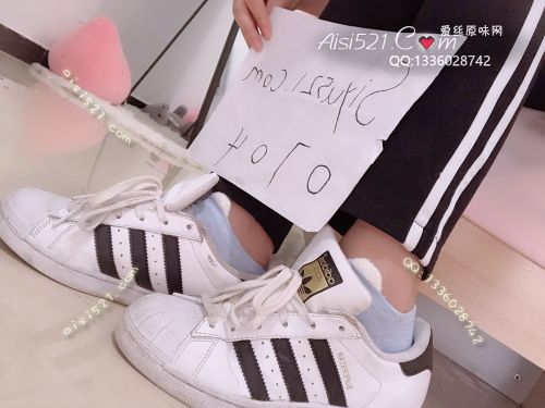原味女鞋|鞋类,运动鞋,穿的很旧味道浓郁的阿迪金标贝壳头36码