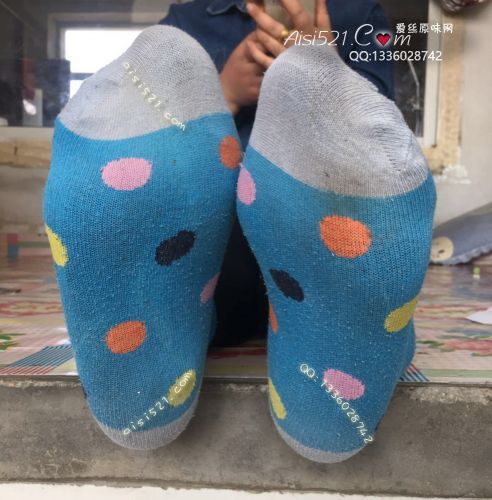 熟女丝——2019年4月份活动开始，可预订城镇熟女、商场销售汗脚丝袜活动开始，2双起订，订单备注袜子种类和收购场地原味丝袜|袜类臭棉袜