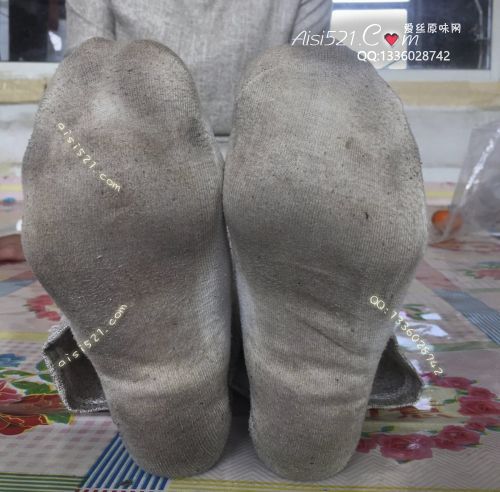 熟女丝——2019年4月份活动开始，可预订城镇熟女、商场销售汗脚丝袜活动开始，2双起订，订单备注袜子种类和收购场地原味丝袜|袜类臭棉袜