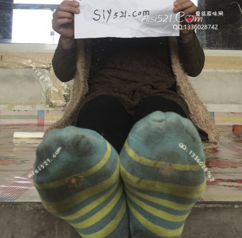 熟女丝——2019年4月份活动开始，可预订城镇熟女、商场销售汗脚丝袜活动开始，2双起订，订单备注袜子种类和收购场地原味丝袜|袜类臭棉袜