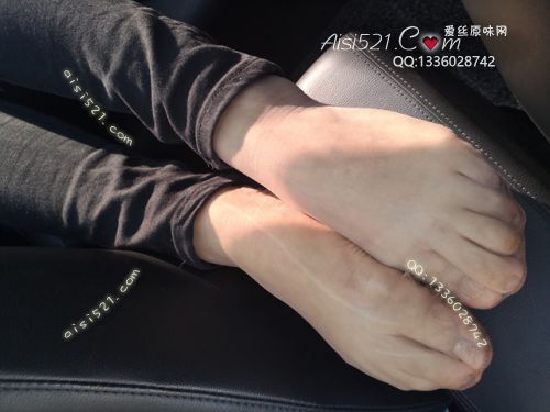 原味丝袜|袜类,臭短丝袜,致命臭(此活动MM随机，不能指定)——2019年4月下旬顾客订购（甜点店长-酸臭肉丝）现收足底实拍