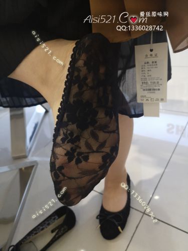 原味丝袜|袜类,臭船袜,致命臭(此活动MM随机，不能指定)——2019年6月初旬顾客订购（导购MM-汗脚黑船袜）现收足底实拍