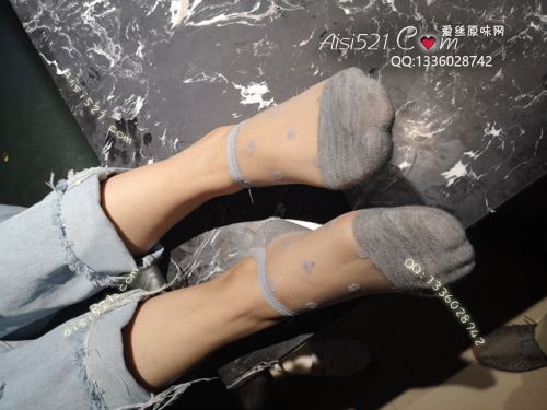 原味丝袜|袜类,臭短丝袜,致命臭(此活动MM随机，不能指定)——2019年6月中、下旬顾客订购（烤肉06妹妹-卡通丝）现收足底实拍