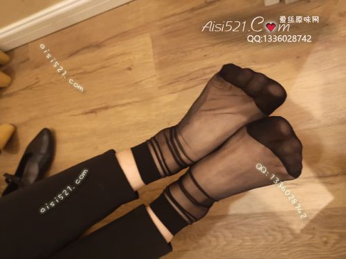 原味丝袜|袜类,臭短丝袜,致命臭(此活动MM随机，不能指定)——2019年6月中、下旬顾客订购（导购12美女-黑丝袜）现收足底实拍