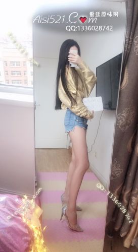 混血小姐姐的连体上衣原味套装类其他套装