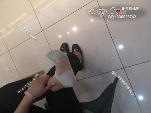 原味丝袜|袜类,臭短丝袜,致命臭(此活动MM随机，不能指定)——2019年8月份海外顾客顾客订购10双丝袜送2双，现收足底实拍