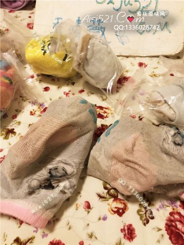 原味丝袜|袜类,现货5条以上臭袜打包,{中秋特辑，回馈闲置网}浓郁强烈的足香会让男人幸福的晕眩-重足垢汗迹有点湿有点咸六棉2短丝打包（非常够味，无需担心没有味道）包你玩完想回购