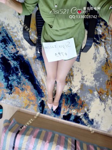 绿色连身超短裙原味套装类其他套装