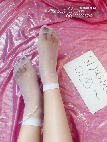 原味丝袜|袜类,臭短丝袜,混血小姐姐的白色水玉点点短丝袜