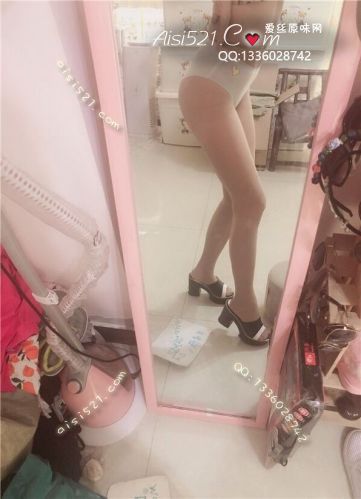 原味丝袜|袜类,臭连裤袜,无内果穿的柔软肉丝,裆部满满的狐sao味水晶蜜汁，穿上3天的气味最佳，sao味与香味各半