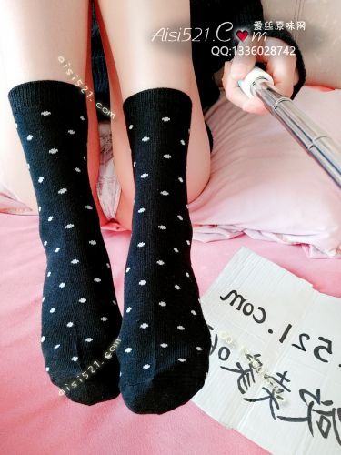 原味丝袜|袜类,臭棉袜,穿了好久不洗的棉袜 想不想凑过来一下