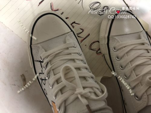 原味女鞋|鞋类,休闲平底,低帮胶皮白色板鞋浓浓的致命臭