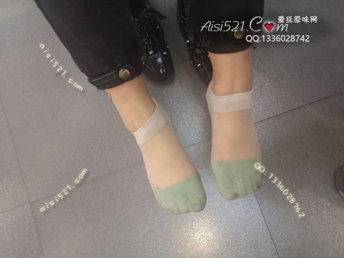 原味丝袜|袜类,臭短丝袜,致命臭(此活动MM随机，不能指定)——2019年末顾客订购（导购卡通丝02）现收足底实拍