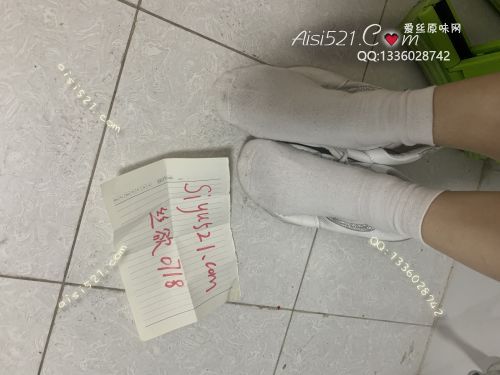 原味丝袜|袜类,臭棉袜,酸臭的白色棉袜汗脚天天出汗湿透又脏又臭超级重口味袜子最多可穿10天