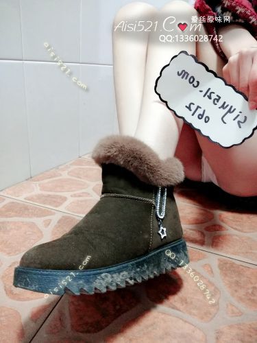 原味女鞋|鞋类,休闲平底,经常穿出去爬山，鞋底出了很多汗，味道超级棒哟