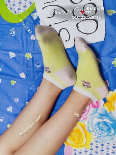 原味丝袜|袜类,臭棉袜,本人很喜欢的一款棉袜，现在已经有了我浓浓的体香