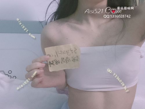 穿了两年多得白色无钢圈文胸内衣，爱宠还不快来闻原味内衣|内衣围胸