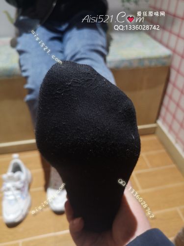 原味丝袜|袜类,臭棉袜,爱丽丝(此活动可指定MM，但袜类随机)——2020年4月份顾客订购（导购36棉袜），现收足底实拍，此活动免费拍摄打包图