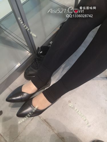 原味丝袜|袜类,臭短丝袜,致命臭(此活动MM随机，不能指定)——2020年4月份顾客订购（奢店02肉丝）现收足底实拍