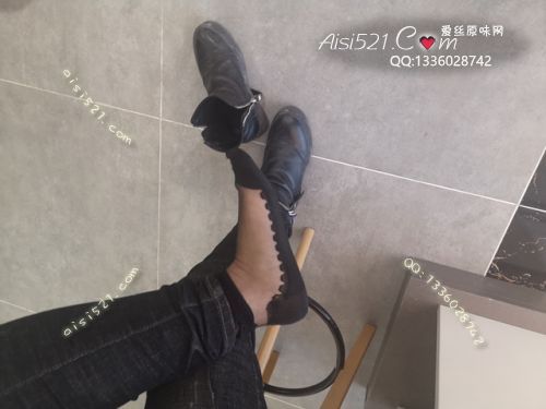 原味丝袜|袜类,臭短丝袜,致命臭(此活动MM随机，不能指定)——2020年4月份顾客订购（珠宝03黑丝）现收足底实拍