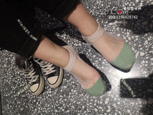 原味丝袜|袜类,臭短丝袜,致命臭(此活动MM随机，不能指定)——2020年4月份顾客订购（导购卡通丝）现收足底实拍