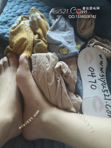 原味丝袜|袜类,现货5条以上臭袜打包,2双短丝1条连裤2双棉袜打包等你带走哦