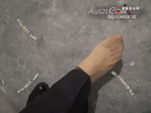 原味丝袜|袜类,臭短丝袜,致命臭(此活动MM随机，不能指定)——2020年5月份顾客订购（珠宝02肉丝）现收足底实拍