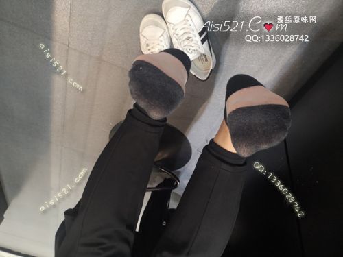 原味丝袜|袜类,臭短丝袜,致命臭(此活动MM随机，不能指定)——2020年5月份顾客订购（导购卡通丝）现收足底实拍