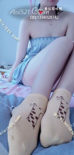 原味丝袜|袜类,臭棉袜,夏天的可爱长颈鹿袜子~