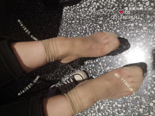 原味丝袜|袜类,臭短丝袜,致命臭(此活动MM随机，不能指定)——2020年6月份顾客订购（导购肉丝）现收足底实拍