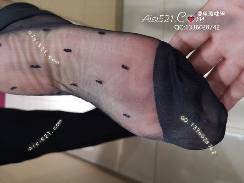 原味丝袜|袜类,臭短丝袜,致命臭(此活动MM随机，不能指定)——2020年7月份顾客订购（珠宝41黑丝）现收足底实拍