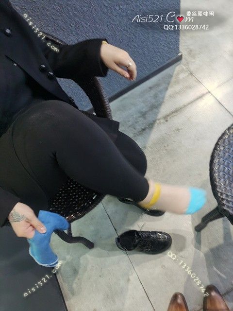 原味丝袜|袜类,臭短丝袜,爱丽丝(此活动可指定MM，但袜类随机)——2021年04月份顾客预订奢店02卡通丝第一次发货