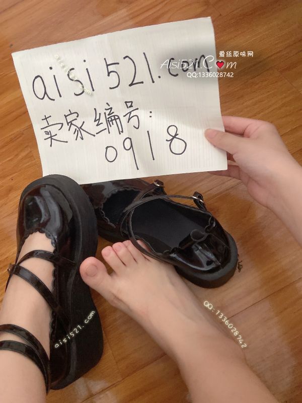 穿了四个月的小皮鞋哦 味道超级好原味女鞋|鞋类凉鞋拖鞋