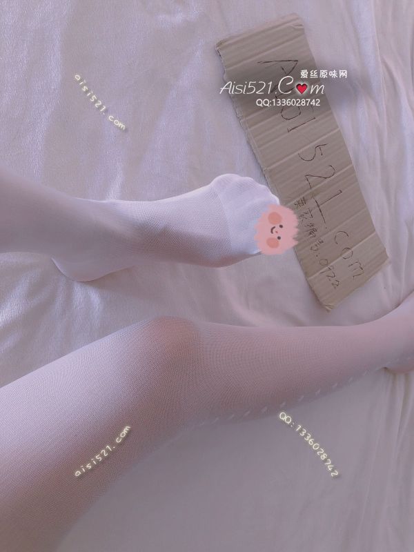 我想写一个故事，以“闲置”开始，以“幸福”为主题，以“我们”结尾，你看可好？原味丝袜|袜类臭连裤袜