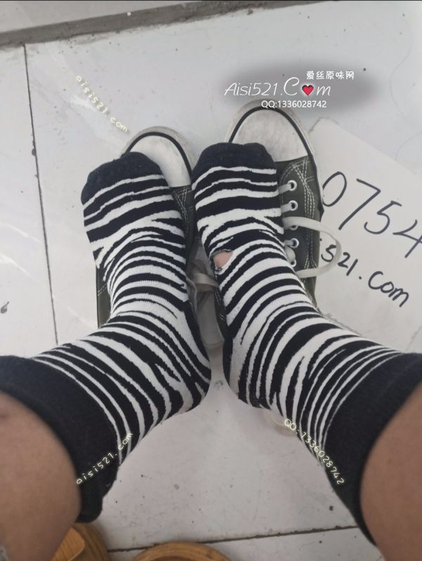黑白条纹棉袜袜原味丝袜|袜类臭棉袜