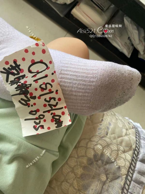原味丝袜|袜类,臭棉袜,超重口汗脚棉袜 脚底全黑 味道超重 小狗狗最爱