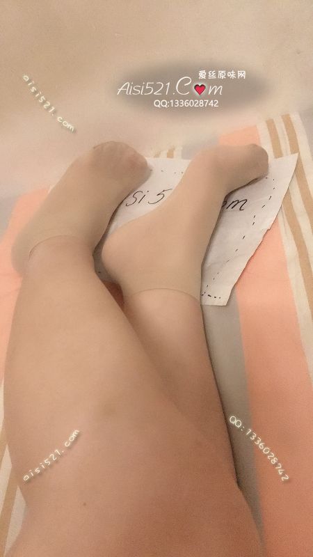 逛街后的肉色短丝袜，汗液和丝袜交融原味丝袜|袜类臭短丝袜