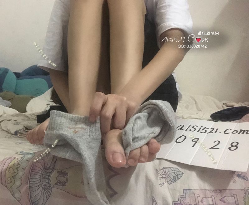 原味丝袜|袜类,臭棉袜,一双旧袜  灰色 此款已售完