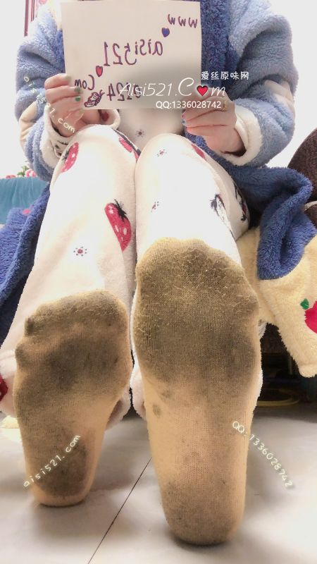 原味丝袜|袜类,臭棉袜,逆天无敌超级！酸汁汗臭，优质重口味臭棉袜！已经穿的脚垢发黏脚汗发汗骚这个味道你可敢一试？