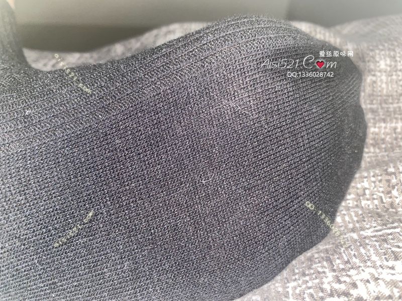 原味丝袜|袜类,臭棉袜,穿着痕迹很明显的黑色棉袜