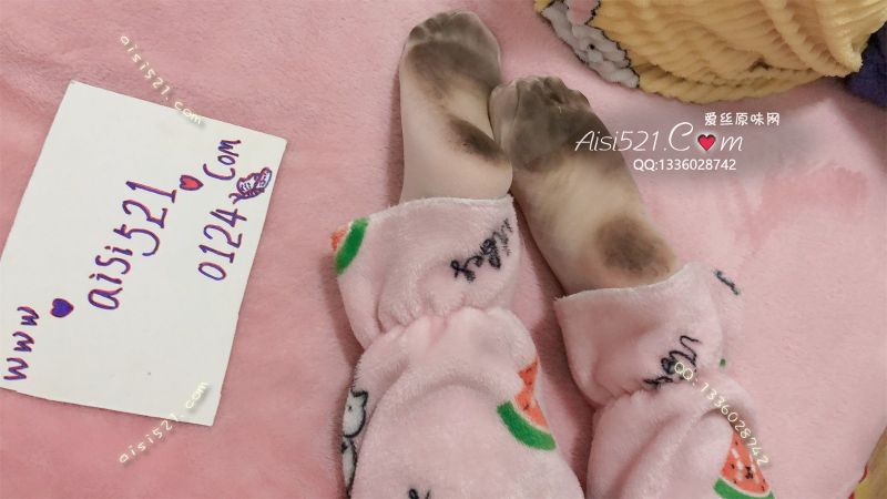 原味丝袜|袜类,臭连裤袜,两个月不洗脚连裤臭丝袜裤里丝剧烈的脚尖足跟汗味脚臭，这丝袜印子诱惑上头哦