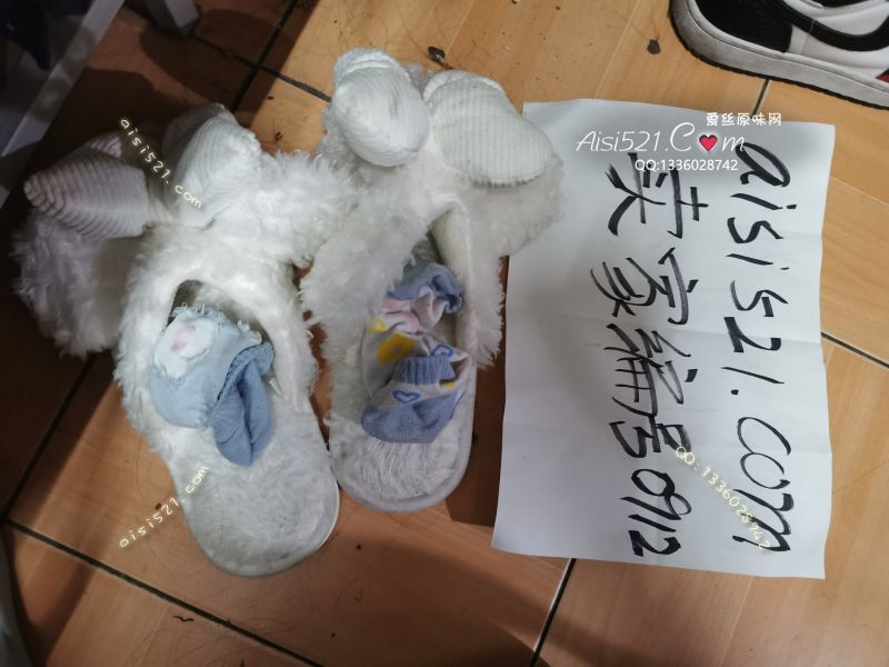 原味丝袜|袜类,现货5条以上臭袜打包,舍友袜子合集！有看到喜欢的鞋子也可以留言哦～