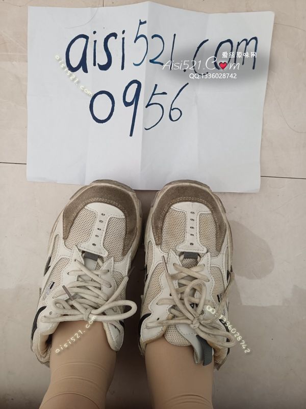 汗脚出来的汗臭运动鞋穿了二年了臭死你原味女鞋|鞋类运动鞋