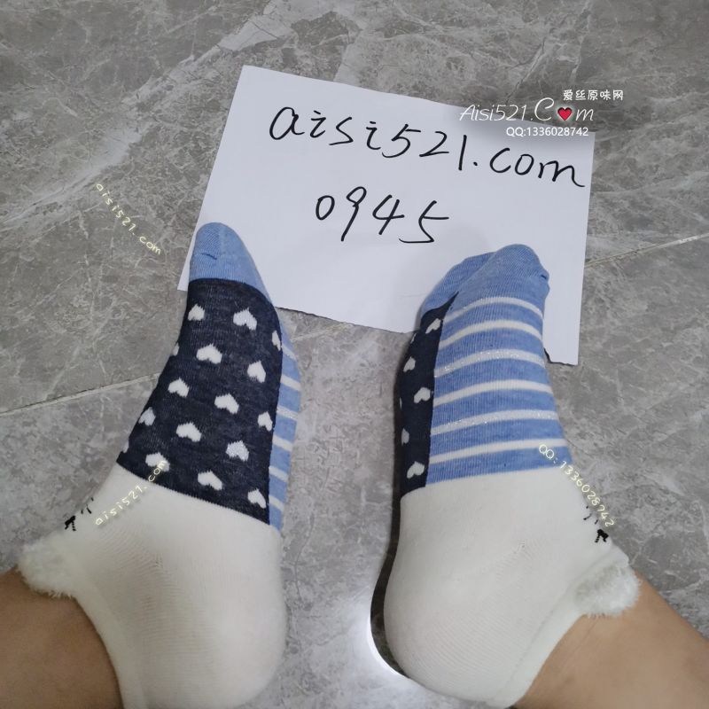 蓝黑条纹棉袜原味丝袜|袜类臭棉袜