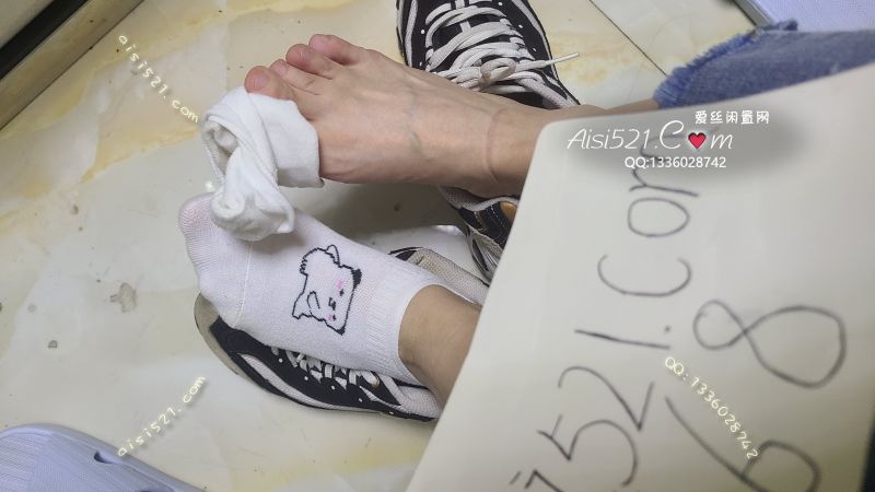 原味丝袜|袜类,臭船袜,天热运动跑步臭船袜臭气逼人